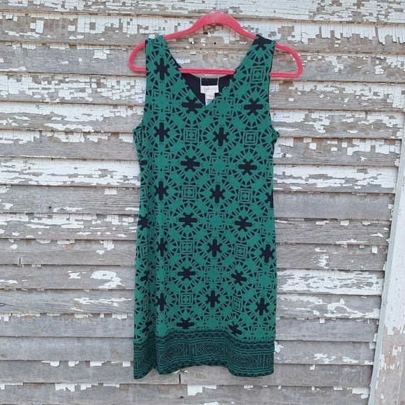 🌟 Reversible Sleeveless Dress from Magnolia Grace size medium - Picture 1 of 6